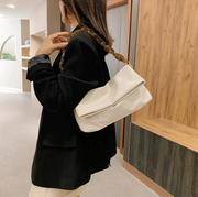 BISONJS Thick Chain PU Leather Shoulder Bags for Women 2020 Crossbody Handbag Purses Female Travel Luxury Trending Crossbody Bag